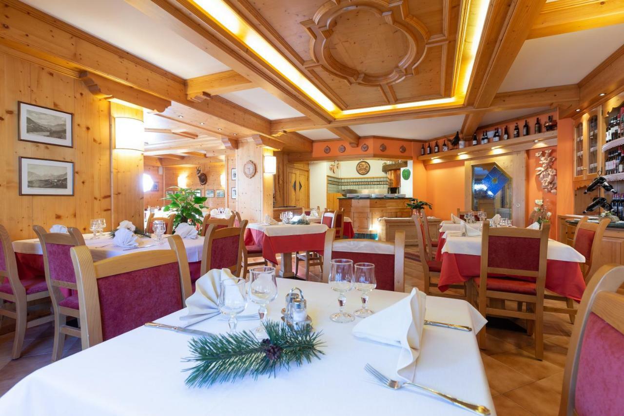 Hotel I Rododendri Вальфурва Экстерьер фото