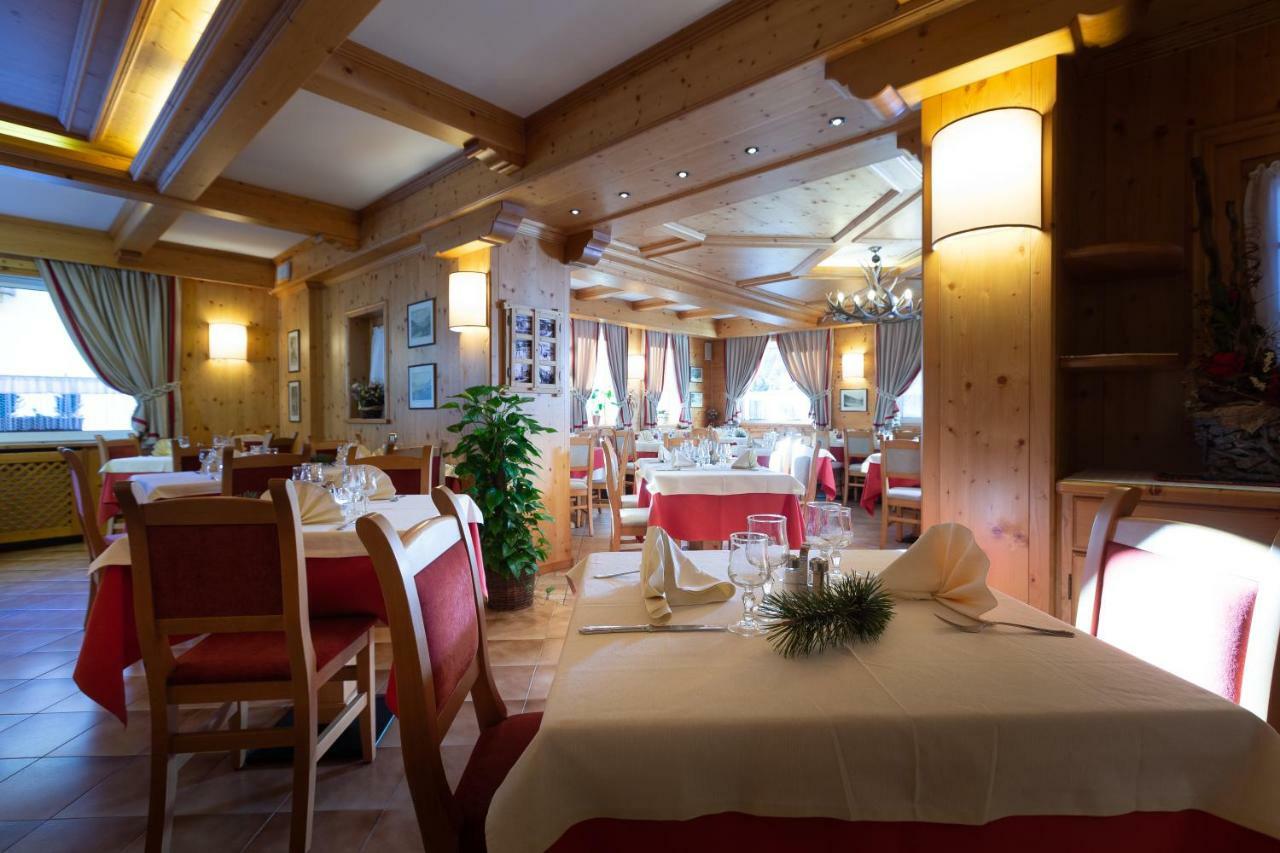 Hotel I Rododendri Вальфурва Экстерьер фото